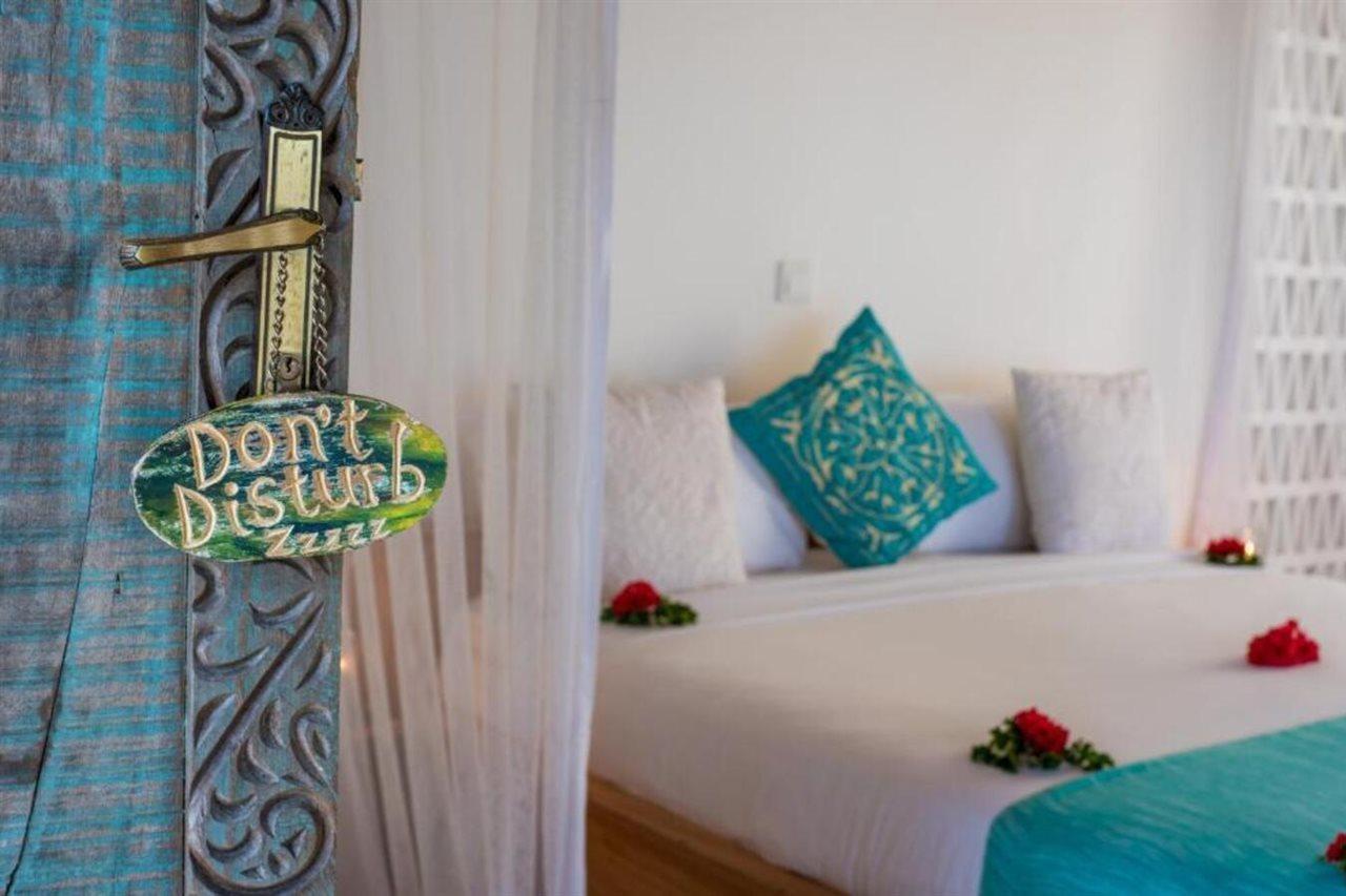 קיוונגווה Zanbluu Beach Hotel מראה חיצוני תמונה